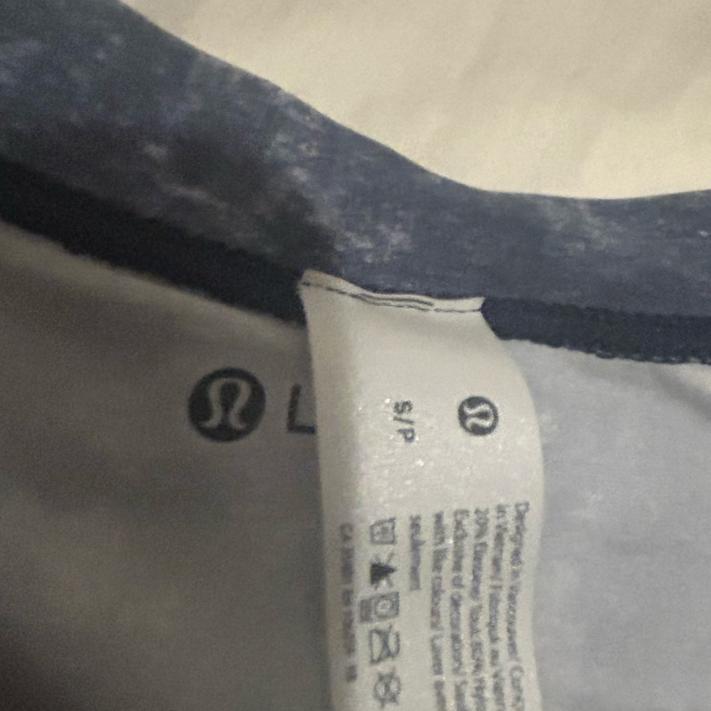 lululemon athletica Navy Mineral Wash Short Sleeve Tee - Picture 3 of 3